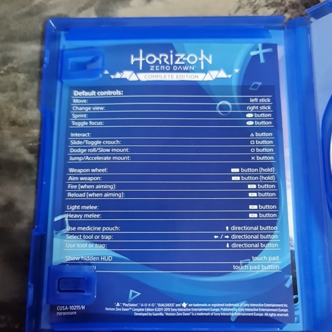 Horizon Zero Dawn: Complete Edition (PlayStation 4 PS4 Game) Free Postage 3