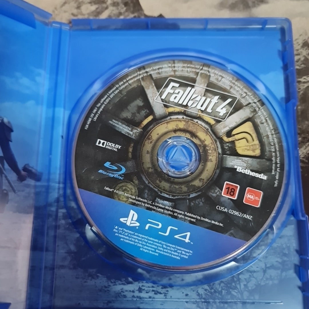 Fallout 4 (PlayStation 4 PS4 Game) Free Postage 2