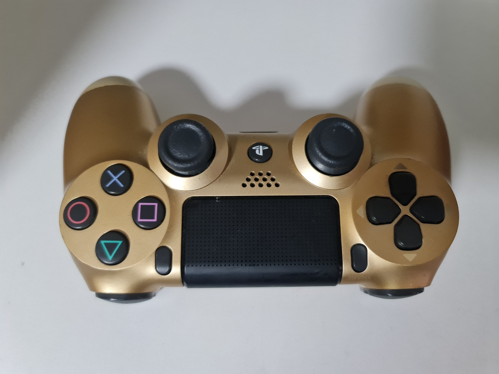 PlayStation 4 PS4 500GB Console | FF VII Sticker | Gold Contr & Cables | Tested7