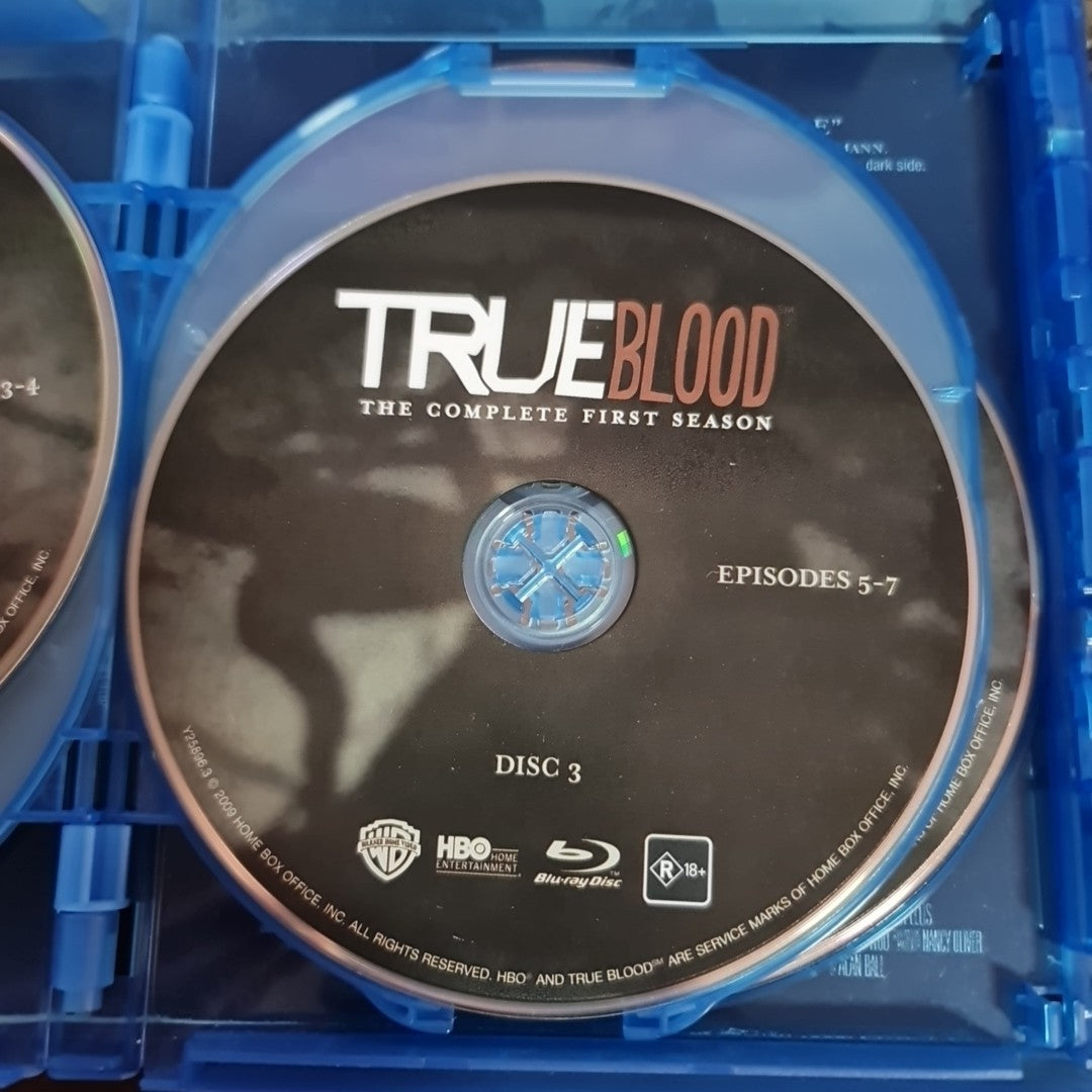 True Blood : Season 1 (Blu-ray, 2008) Free Postage 4